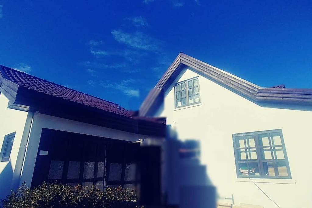 Icelandic Art Garden Villa W. Parking In Centre City Reykjavík Eksteriør bilde